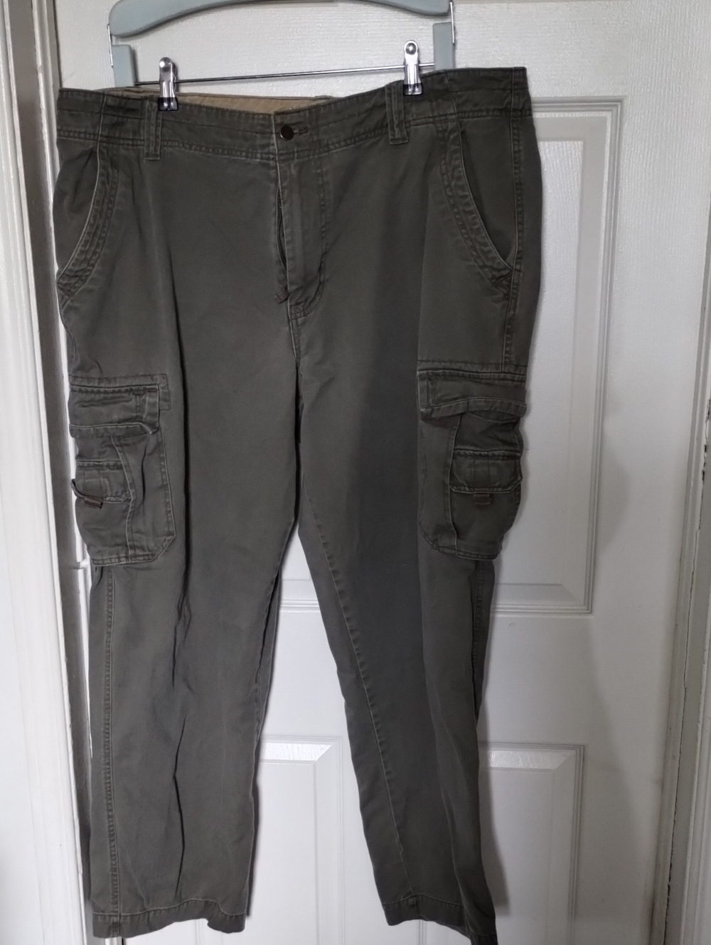 Utility Cargo Pants for Men in Olive 42/32